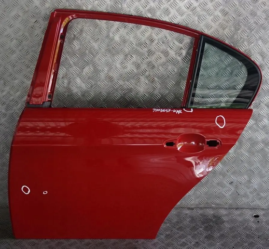 Arriere Gauche Rouge Carmin Karmesin Rouge - pour BMW E90 Porte à propos du numéro de pièce 7203647 BMW E90 Porte Arriere Gauche Rouge Carmin Karmesin Rouge - - SKU 7203647-KAR - Numéro de pièce 7203647