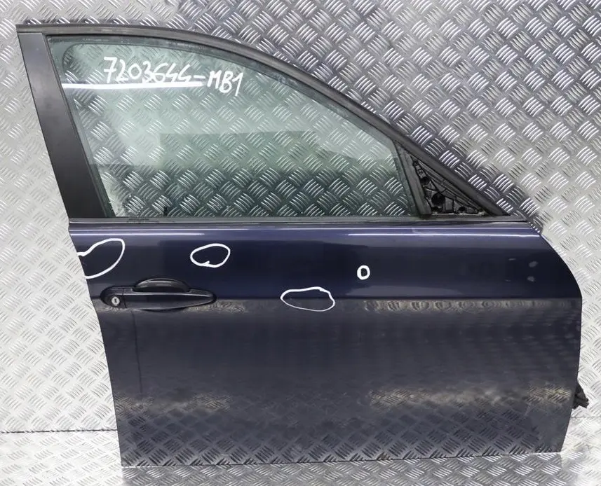 Beifahrer Tür vorne rechts Monacoblau Blau Metallic für BMW 3 er E90 E91 LCI mit Teilenummer 7203644 BMW 3 er E90 E91 LCI Beifahrer Tür vorne rechts Monacoblau Blau Metallic - SKU 7203644-MB1 - Teilenummer 7203644