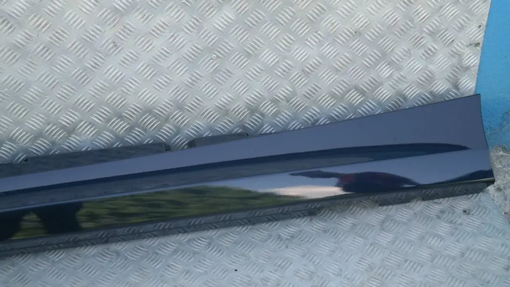 BMW E87 LCI Listello Portiera Apertura Gonna SX Blu Monaco Blu A35 - SKU 0036145-MB3 - Numero di parte 51770036145