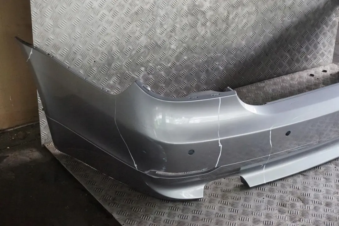BMW E60 Zderzak tylny tył pdc silbergrau A08 - SKU 0149318-SBG2 - Numer Części 0149318