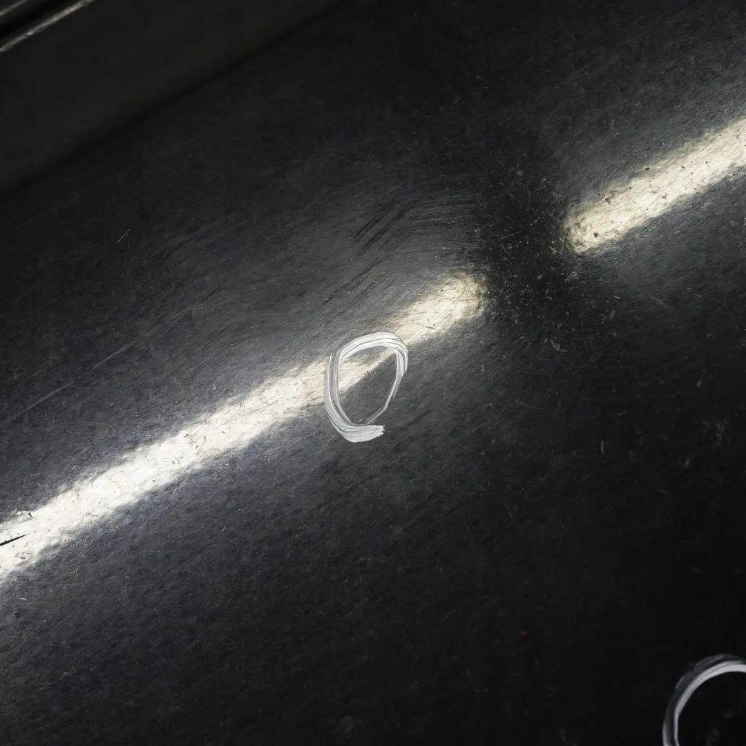 Door Rear Left N/S Cosmosschwarz Cosmos Black Metallic - 303 to BMW 3 E36 Saloon with Part number 8185427 BMW 3 E36 Saloon Door Rear Left N/S Cosmosschwarz Cosmos Black Metallic - 303 - SKU 8185427-COS - Part number 8185427