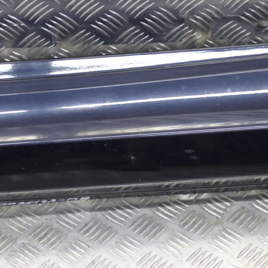 Sill strip side skirt left Monacoblau Azul A35 para BMW E81 E82 E88 con número de pieza 51770036143 BMW E81 E82 E88 Sill strip side skirt left Monacoblau Azul A35 - SKU 0036143-MB - Número de pieza 51770036143