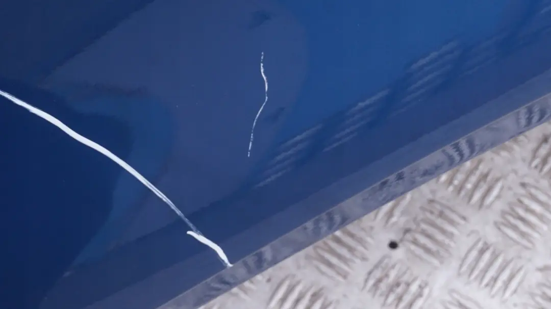 Side Panel Wing Fender Front Left N/S Topasblau Topaz Blue to BMW X5 Series 2 E53 with Part number 7000385 BMW X5 Series 2 E53 Side Panel Wing Fender Front Left N/S Topasblau Topaz Blue - SKU 7000385-TPB2 - Part number 7000385