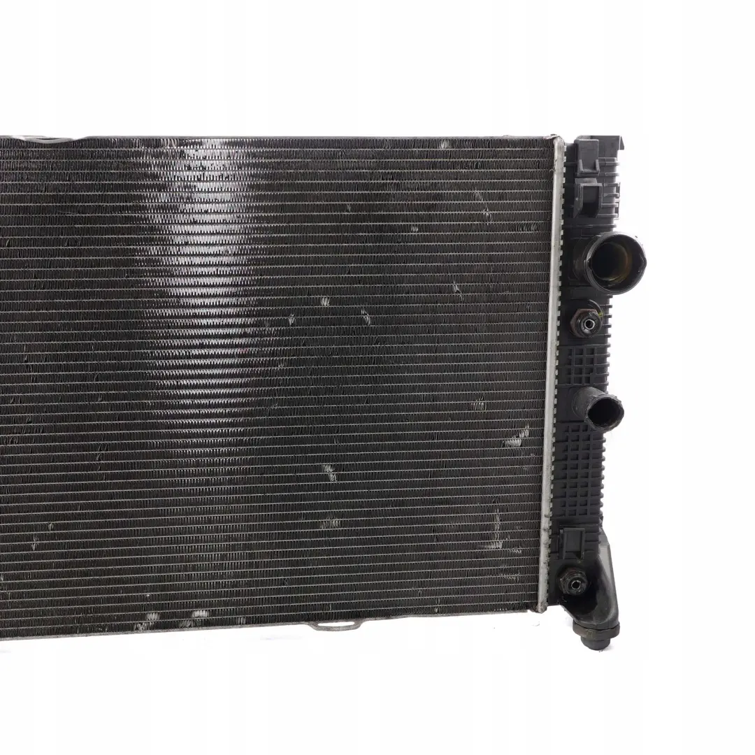 Mercedes W204 W207 W212 Radiador De refrigeracion De aire del motor - SKU A2045004303 - Número de pieza A2045004303
