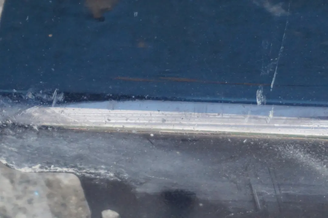 Bas de Porte Couverture Seuil Droite Noir Carbone Metallique 416 pour BMW 3 E90 E91 à propos du numéro de pièce 0032950 BMW 3 E90 E91 Bas de Porte Couverture Seuil Droite Noir Carbone Metallique 416 - SKU 0032950-CAR2 - Numéro de pièce 0032950