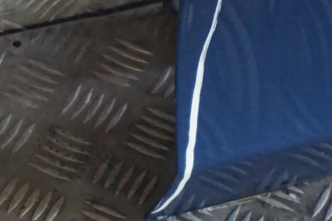 Beifahrer Tür Vorne Rechts Sydneyblau Sydney Blau Metallic A19 für BMW 1 er E87 mit Teilenummer 7191012 BMW 1 er E87 Beifahrer Tür Vorne Rechts Sydneyblau Sydney Blau Metallic A19 - SKU 7191012-SYD10 - Teilenummer 7191012