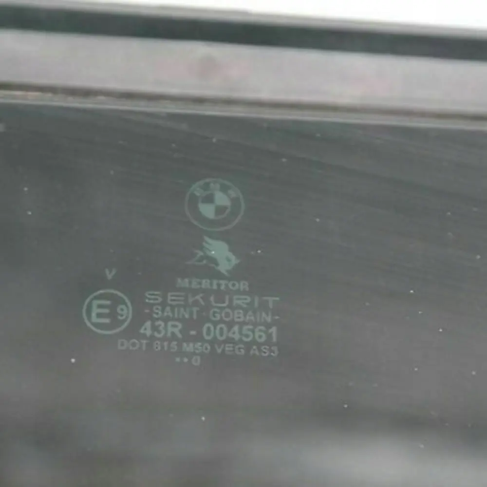 Szyberdach panorama dach rama do BMW X5 E53 o numerze 8408062 BMW X5 E53 Szyberdach panorama dach rama - SKU 8408062 - Numer Części 8408062