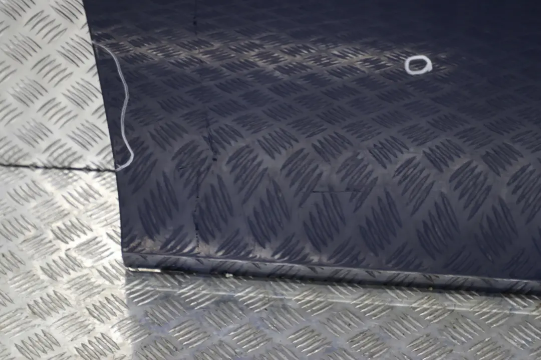 Genuine BMW 5 Series 1 E60 E61 Door Front Right O/S Mysticblau Blue Metallic to with Part number 7202340 Genuine BMW 5 Series 1 E60 E61 Door Front Right O/S Mysticblau Blue Metallic - SKU 7202340-MYS1 - Part number 7202340