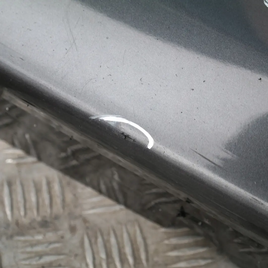 Bas de Porte Couverture Seuil Droite Mousseux Graphite pour BMW 3 E90 E91 à propos du numéro de pièce 51770032950 BMW 3 E90 E91 Bas de Porte Couverture Seuil Droite Mousseux Graphite - SKU 0032950-SG7 - Numéro de pièce 51770032950