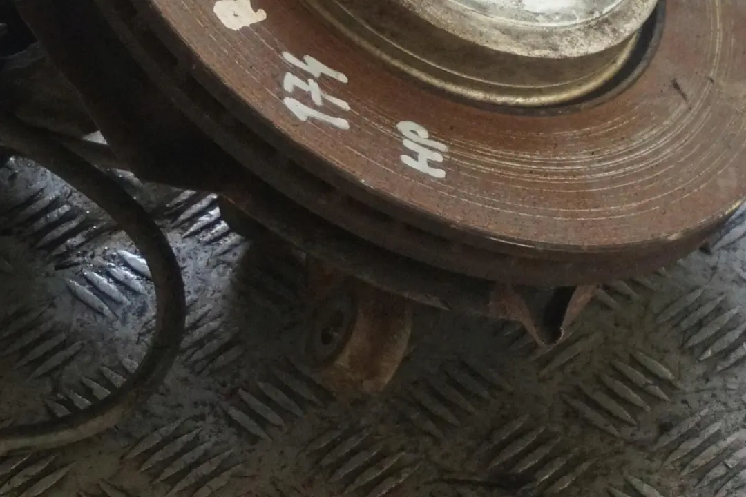 174PS Amortisseur Avant Droite pour Mini R55 Clubman COOPER S N14 à propos du numéro de pièce 6784514 Mini R55 Clubman COOPER S N14 174PS Amortisseur Avant Droite - SKU 6784514-1 - Numéro de pièce 6784514