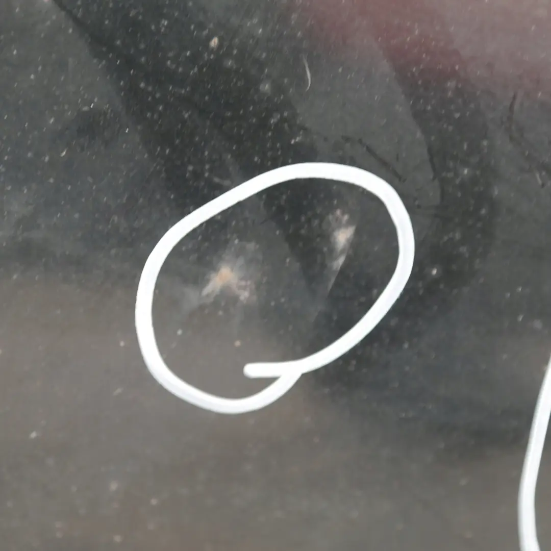 Błotnik prawy przód schwarz II 668 do BMW E90 E91 o numerze 7135680 BMW E90 E91 Błotnik prawy przód schwarz II 668 - SKU 7135680-SCH2 - Numer Części 7135680