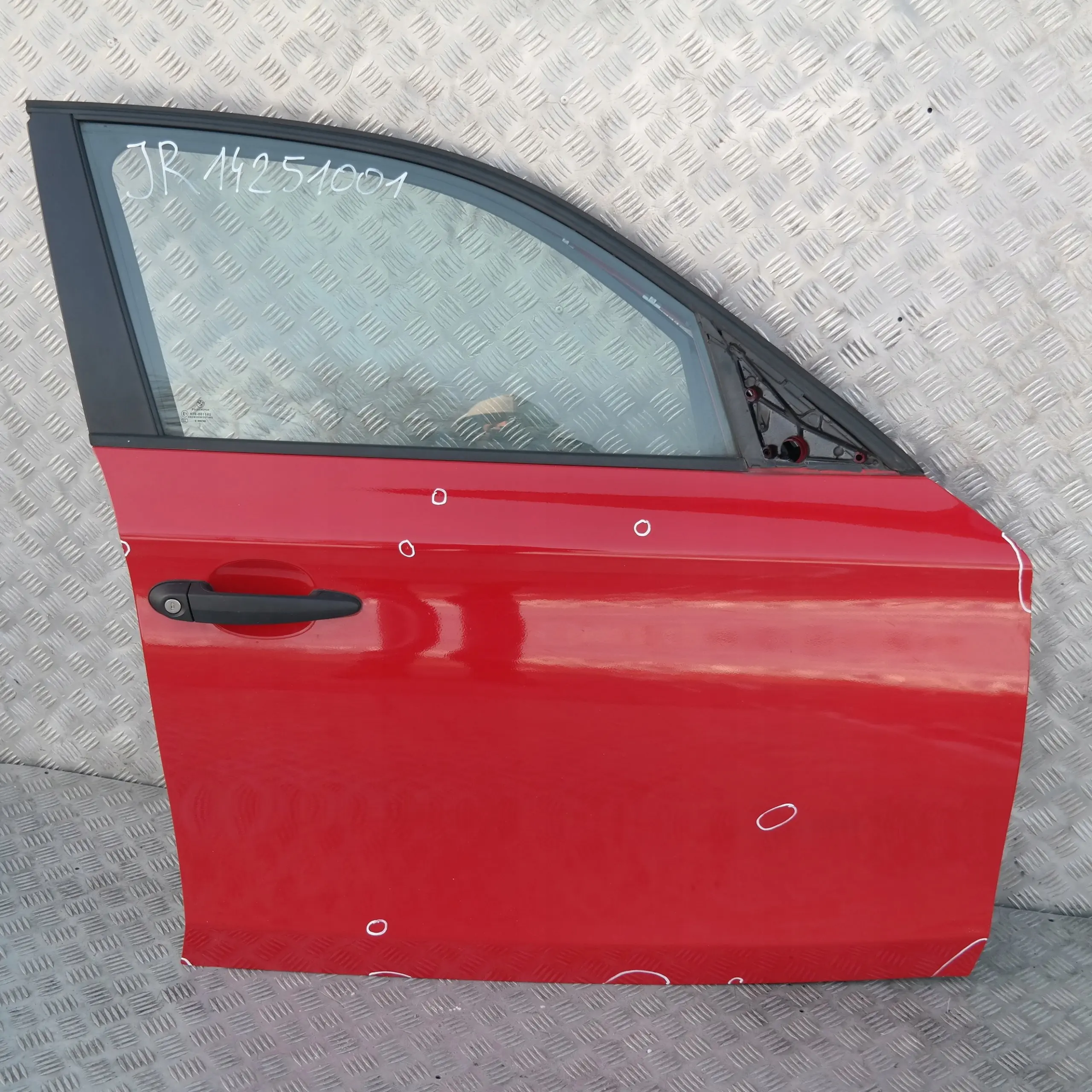 BMW 1 SERIES E87 E87N Door Front Right O/S Japanrot Japan Rot Red - 438