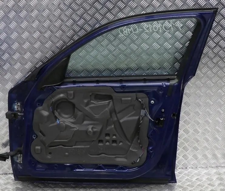 BMW E87 drzwi prawe przednie Le Mans Blau - SKU 7191012-LMB2 - Numer Części 7191012