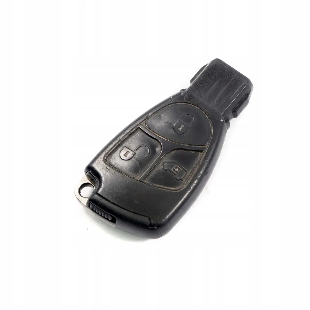 Mercedes-Benz Vito Viano W639 Radio Remote Alarm Key Fob Button to with Part number A6397660106 Mercedes-Benz Vito Viano W639 Radio Remote Alarm Key Fob Button - SKU A6397660106 - Part number A6397660106