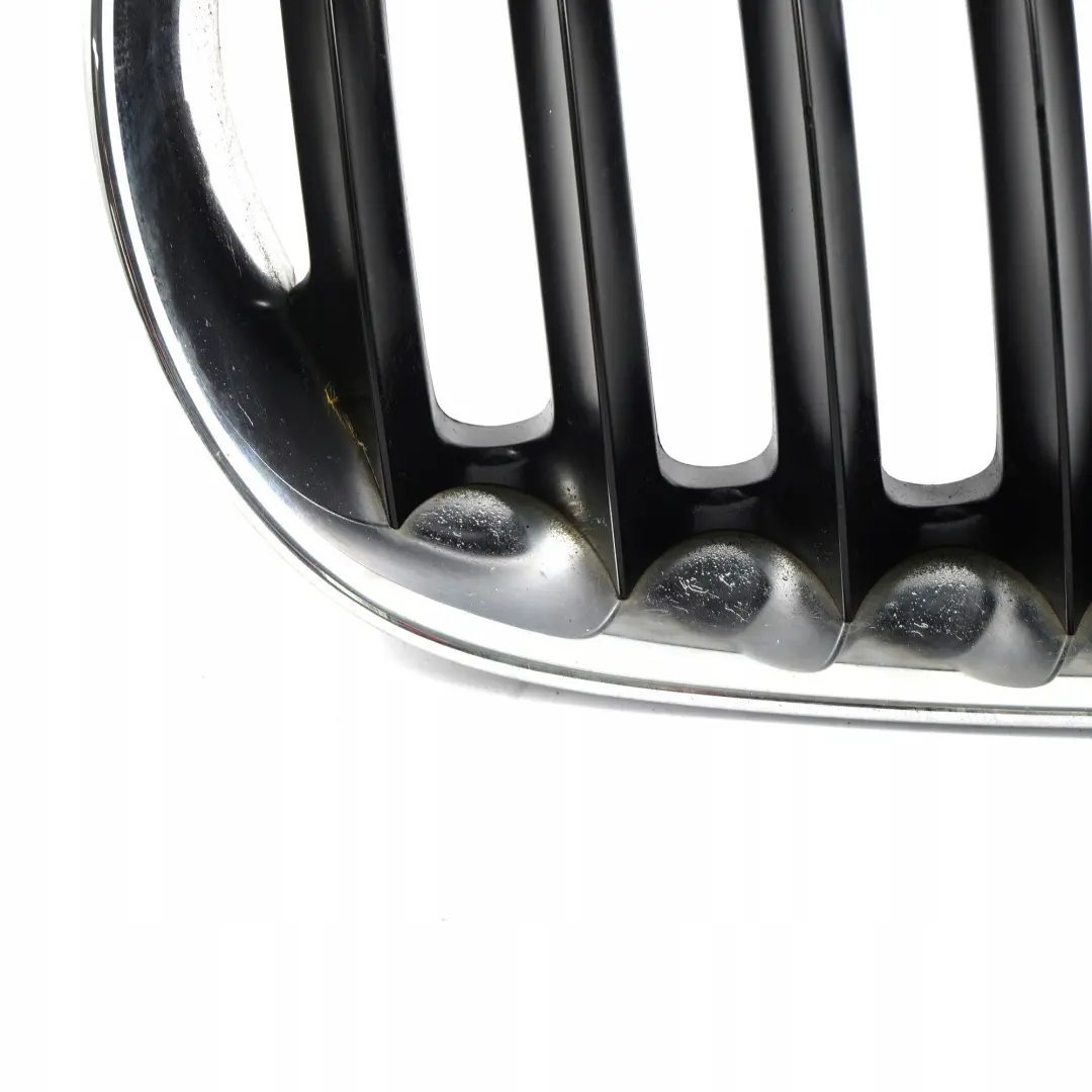 Grille Decorative Avant Droite Chrome 5113 pour BMW X3 Serie E83 à propos du numéro de pièce 3402910 BMW X3 Serie E83 Grille Decorative Avant Droite Chrome 5113 - SKU 3402910-2 - Numéro de pièce 3402910