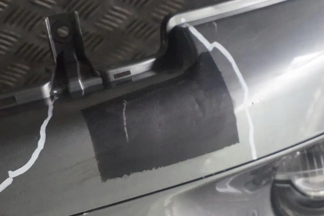 *BMW Mini R55 R56 1 Cooper S Stossfänger Vorn Dark Silver Silber Metallic 871 für mit Teilenummer 0430242 *BMW Mini R55 R56 1 Cooper S Stossfänger Vorn Dark Silver Silber Metallic 871 - SKU 0430242-DS1 - Teilenummer 0430242