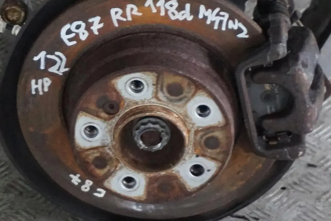 M47N2 122PS Abtriebswelle Schwenklager Bremssattel Hinten Rechts für BMW 1 E87 118d mit Teilenummer 6774810 BMW 1 E87 118d M47N2 122PS Abtriebswelle Schwenklager Bremssattel Hinten Rechts - SKU 6774810-20 - Teilenummer 6774810