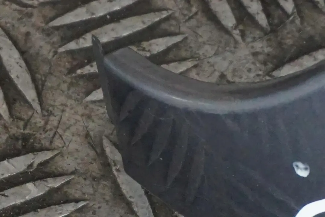 Błotnik lewy przód Stahlgrau do BMW E53 X5 o numerze 7000385 BMW E53 X5 Błotnik lewy przód Stahlgrau - SKU 7000385-STH2 - Numer Części 7000385