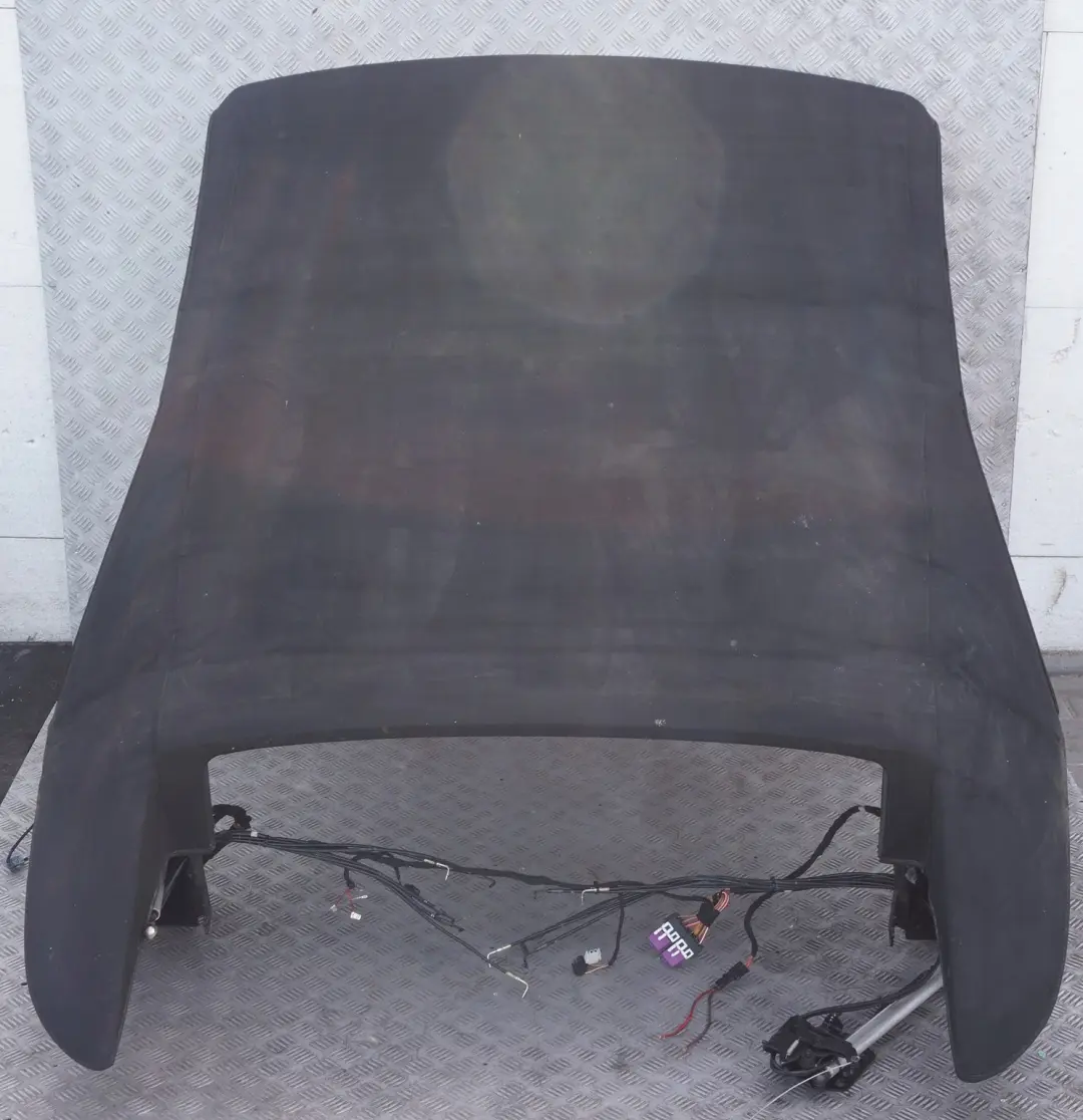 Retractable Folding Soft Top Roof to BMW 6 Series E64 Cabrio Convertible Rear with Part number 7003099 BMW 6 Series E64 Cabrio Convertible Rear Retractable Folding Soft Top Roof - SKU 7003099 - Part number 7003099