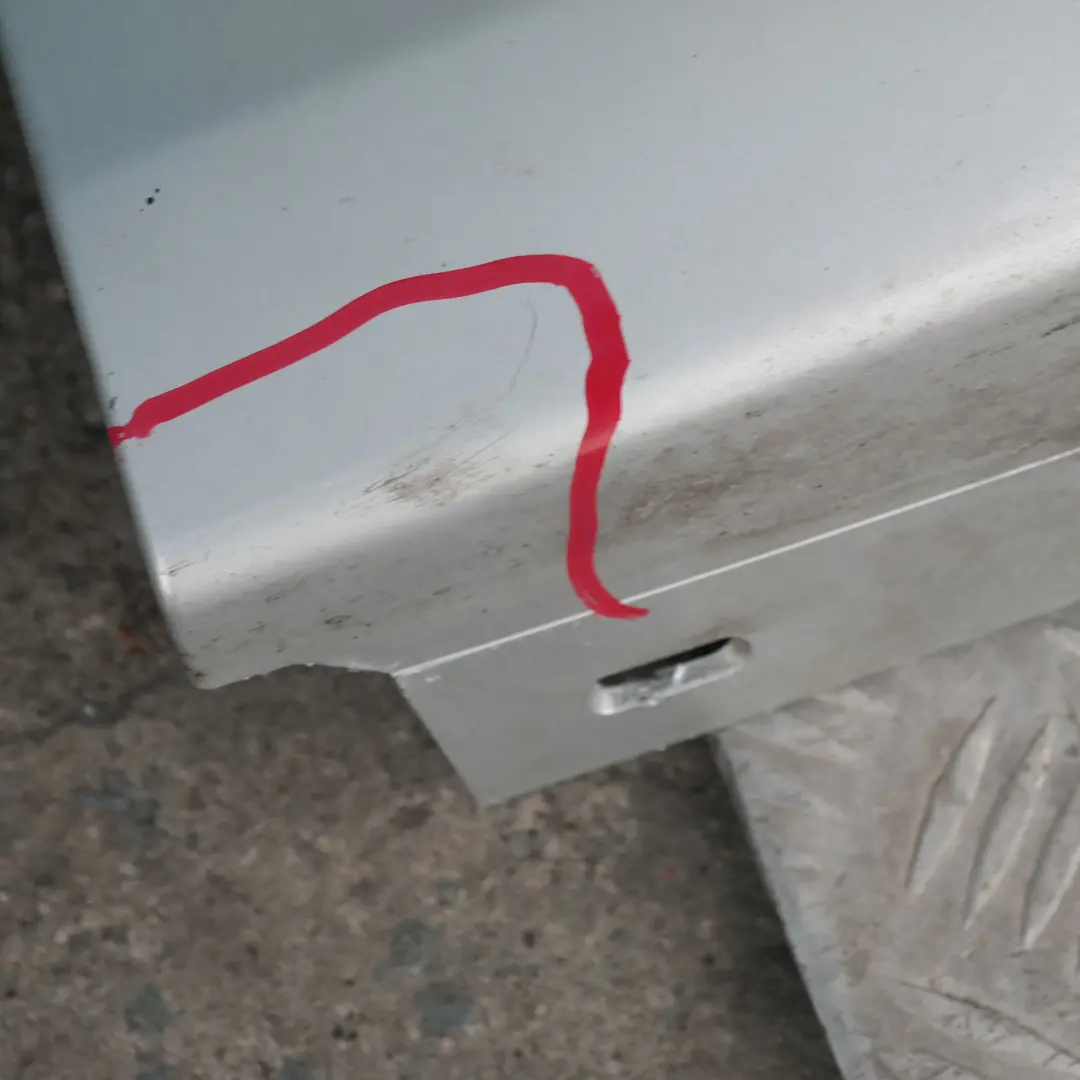 Nakładka na próg lewy titansilber 354 do BMW 1 E81 o numerze 0036143 BMW 1 E81 Nakładka na próg lewy titansilber 354 - SKU 0036143-TS1 - Numer Części 0036143