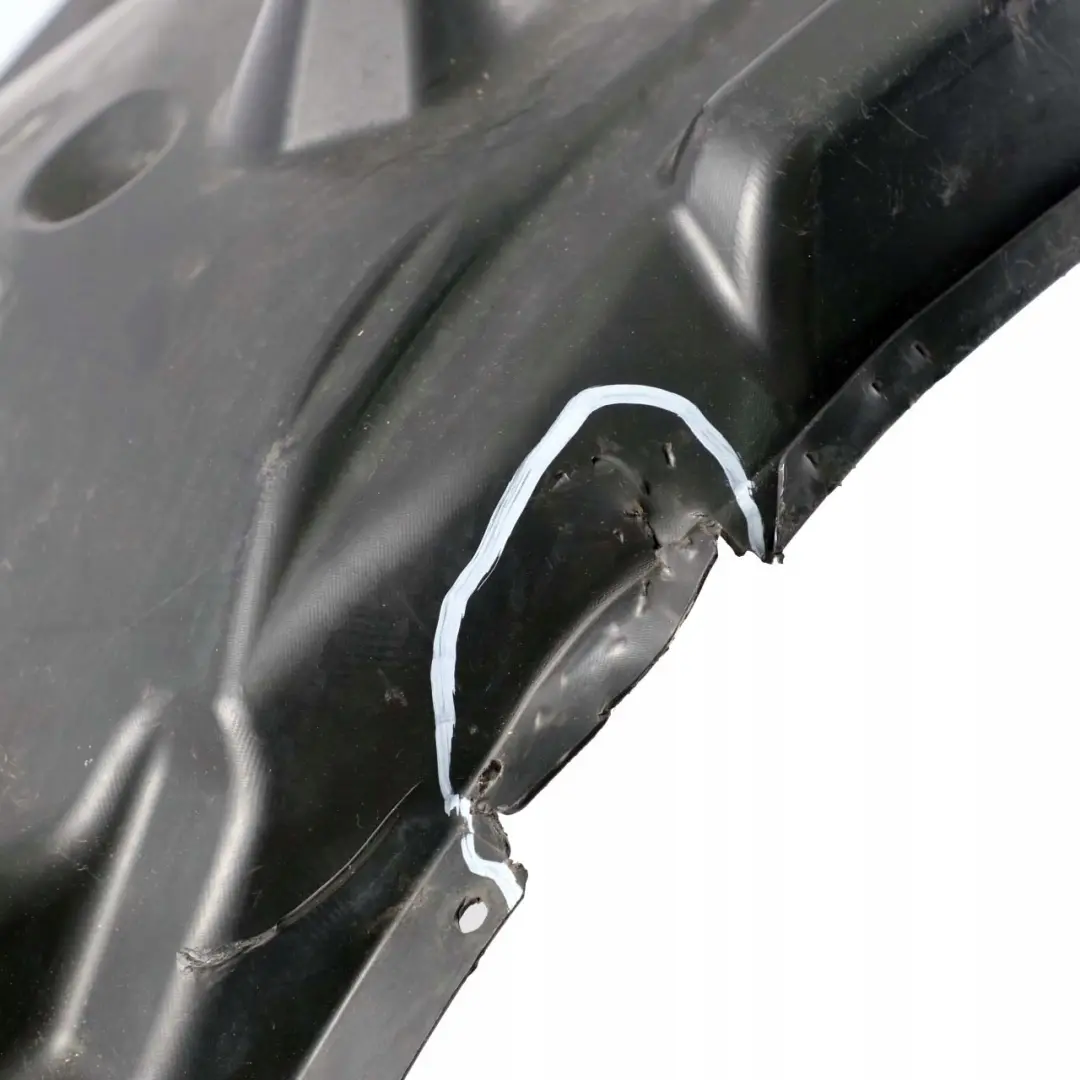 Front Right Wheel O/S Arch Housing Rear Section Trim Splash Guard to BMW 1 E82 1 with Part number 7207650 BMW 1 E82 1 Front Right Wheel O/S Arch Housing Rear Section Trim Splash Guard - SKU 7207650-1 - Part number 7207650