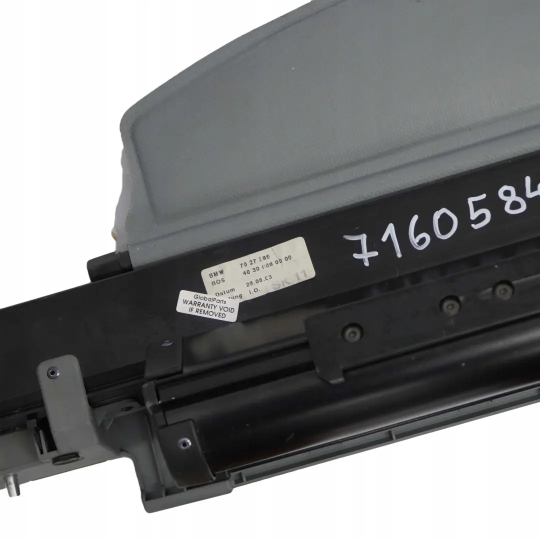 Reihe E46 Touring Kombi-Rollo Kofferaum Gepäckraum Grau 7027396 für BMW 3 mit Teilenummer 7160584 BMW 3 Reihe E46 Touring Kombi-Rollo Kofferaum Gepäckraum Grau 7027396 - SKU 7160584 - Teilenummer 7160584
