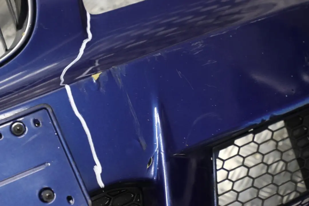 Zderzak przedni przód M-PAKIET do BMW E82 E88 o numerze 0036219 BMW E82 E88 Zderzak przedni przód M-PAKIET - SKU 0036219-LMB - Numer Części 0036219