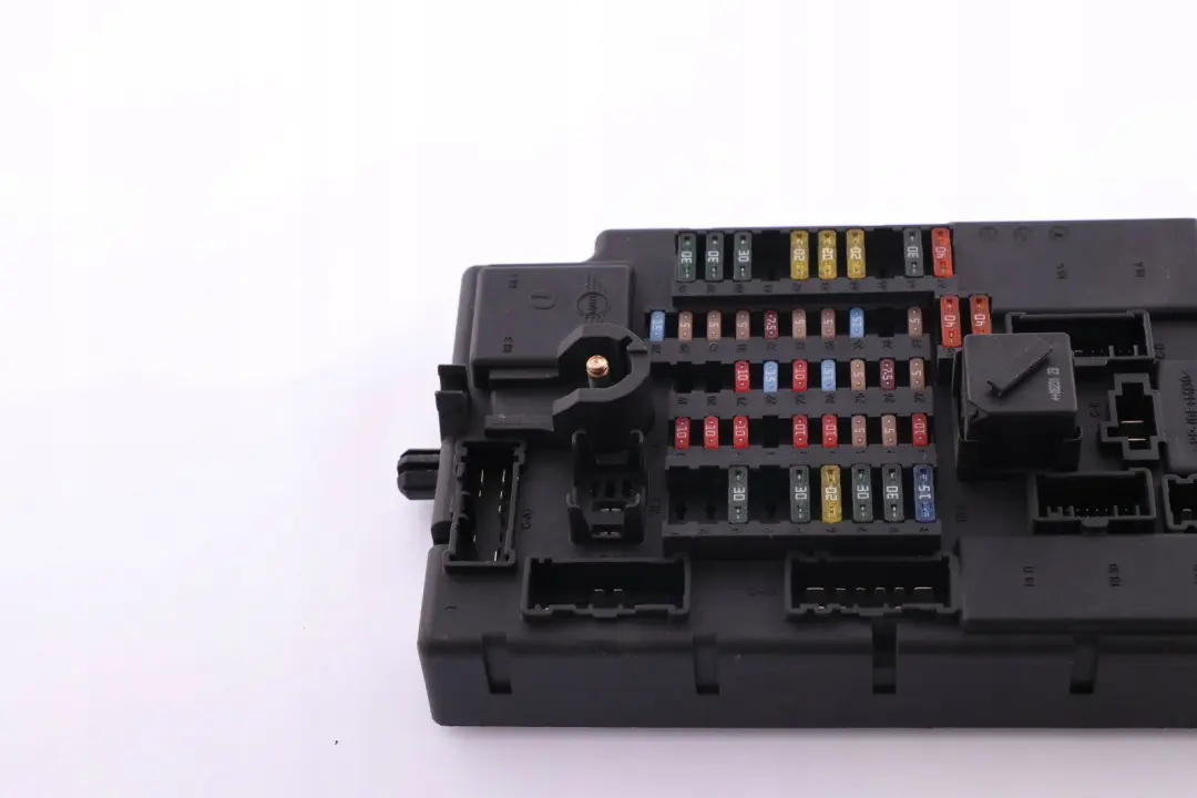 High SPEG M3 Fuse Distribution Box Electrical Control Unit to Mini R56 with Part number 3453737 Mini R56 High SPEG M3 Fuse Distribution Box Electrical Control Unit - SKU 3453737 - Part number 3453737