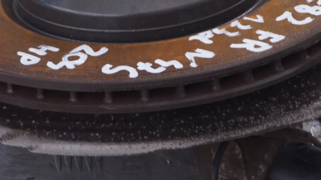 177PS N47 Set Stoßdämpfer Federbein Schwenklager Vorne Recht für BMW 1 er E81 120d mit Teilenummer 6786022 BMW 1 er E81 120d 177PS N47 Set Stoßdämpfer Federbein Schwenklager Vorne Recht - SKU 6786022 - Teilenummer 6786022