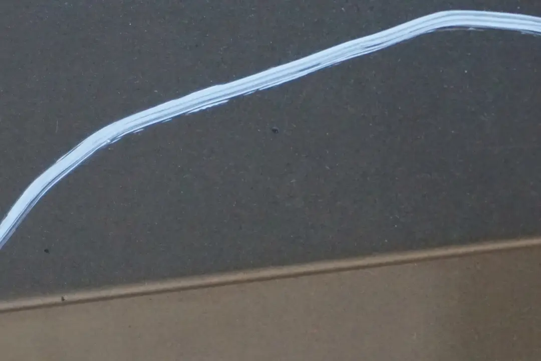 Sill Strip Faldon Lateral Derecho Sonora Metallic - A23 para BMW E87 5 con número de pieza 0032948 BMW E87 5 Sill Strip Faldon Lateral Derecho Sonora Metallic - A23 - SKU 0032948-SON5 - Número de pieza 0032948