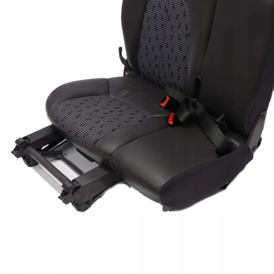 Mercedes W168 Tela / Cuero Trasero Derecho O / Respaldo del asiento Sofa Magnum - SKU A1689200247 - Número de pieza A1689200247
