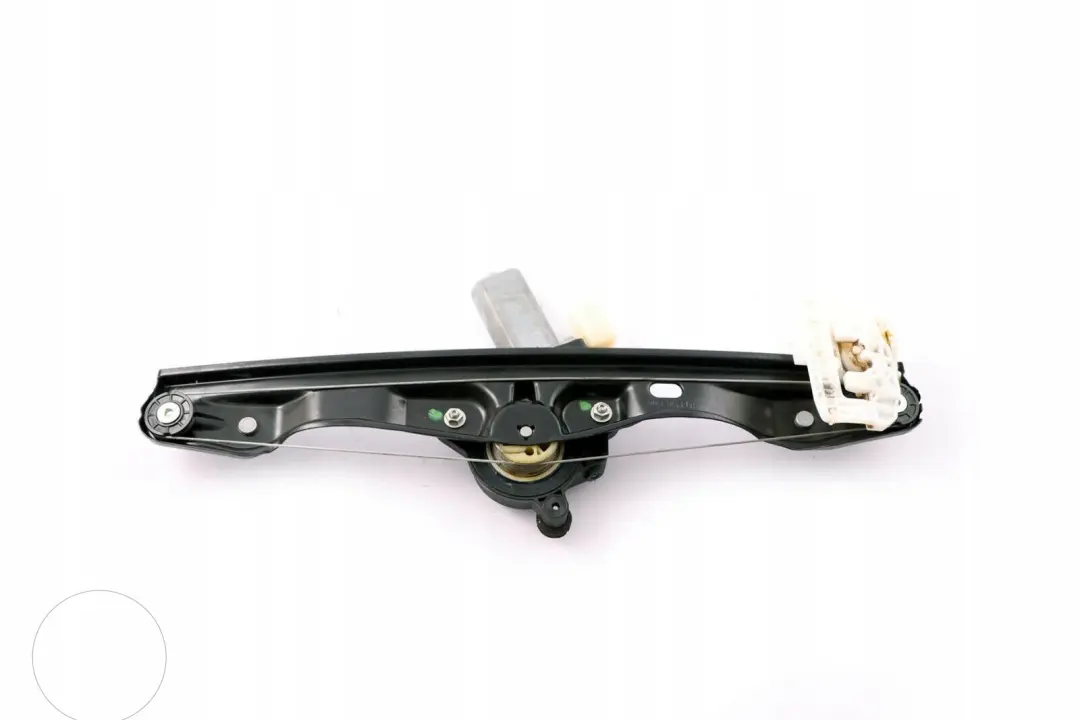 Elevalunas Regulador Trasero Izquierdo 7351049 para BMW F30 F31 F80 M3 con número de pieza 7281887 BMW F30 F31 F80 M3 Elevalunas Regulador Trasero Izquierdo 7351049 - SKU 7281887 - Número de pieza 7281887