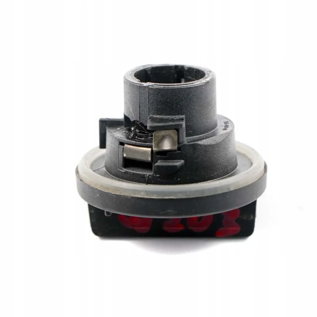 Mercedes-Benz W204 W212 Scheinwerfer Blinkleuchte Lampenfassung  - SKU A0018265082 - Teilenummer A0018265082