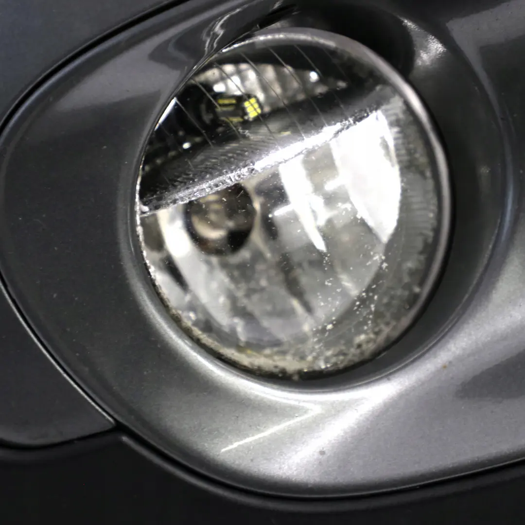 Stossfänger Vorn Dark Silver Silber Metallic 871 für BMW Mini R55 R56 8 Cooper S mit Teilenummer 0430242 BMW Mini R55 R56 8 Cooper S Stossfänger Vorn Dark Silver Silber Metallic 871 - SKU 0430242-DS8 - Teilenummer 0430242