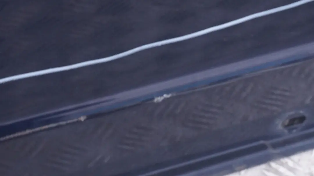 Puerta Sill Side Cover Faldon Derecho Orientblau Azul 317 para BMW E60 E61 1 con número de pieza 150278 BMW E60 E61 1 Puerta Sill Side Cover Faldon Derecho Orientblau Azul 317 - SKU 0150278-OB1 - Número de pieza 150278