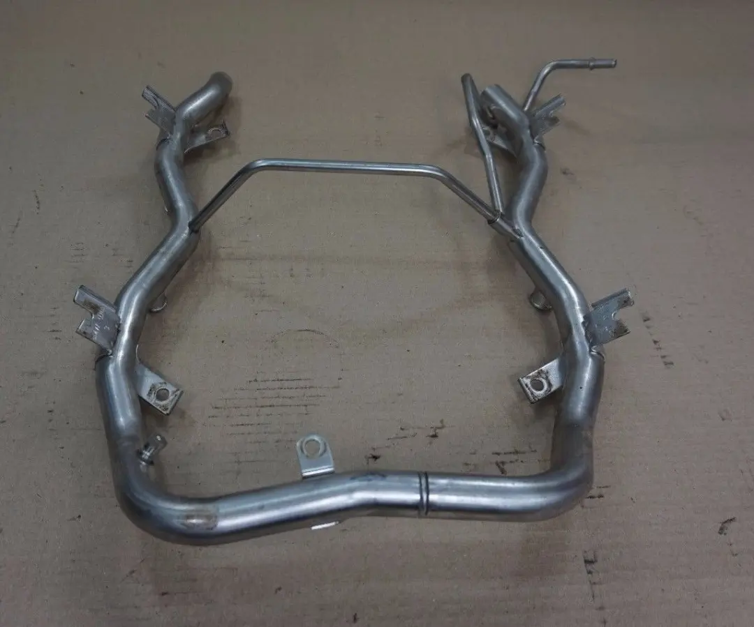 Rail Tube to BMW X5 Series E53 Fuel Injection with Part number 1437443 BMW X5 Series E53 Fuel Injection Rail Tube - SKU 1437443-1 - Part number 1437443