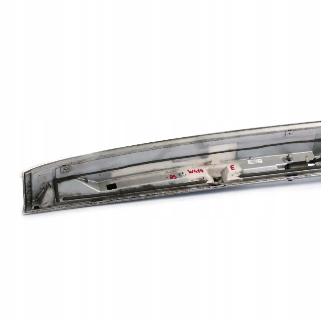 Mercedes-Benz Vaneo W414 Boot Tailgate Spoiler Brilliant Silver - 744 to with Part number A4148200056 Mercedes-Benz Vaneo W414 Boot Tailgate Spoiler Brilliant Silver - 744 - SKU A4148200056-BS - Part number A4148200056