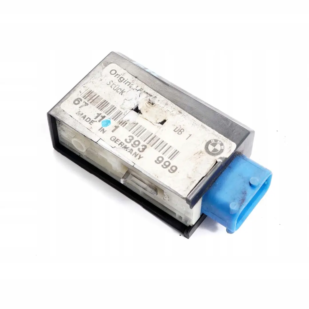 Arriere Central Serrure de Porte Servomoteur pour BMW E34 E36 à propos du numéro de pièce 8353012 BMW E34 E36 Arriere Central Serrure de Porte Servomoteur - SKU 8353011 - Numéro de pièce 8353012