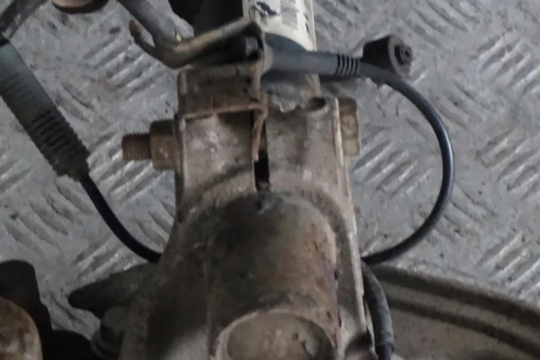 Break 318d N47 143PS Amortisseur avant Gauche Essieu Avant pour BMW E91 à propos du numéro de pièce 6786013 BMW E91 Break 318d N47 143PS Amortisseur avant Gauche Essieu Avant - SKU 6786013-3 - Numéro de pièce 6786013