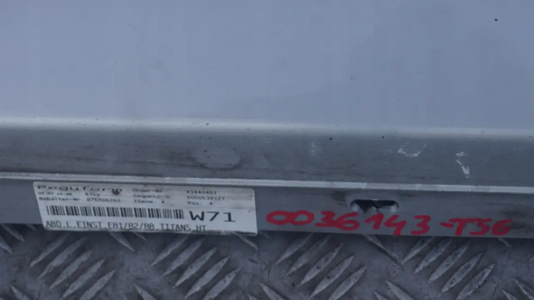 BMW 6 E81 E82 E88 Sill Strip Faldon Izquierdo Titansilber Titan Silver - SKU 0036143-TS6 - Número de pieza 0036143