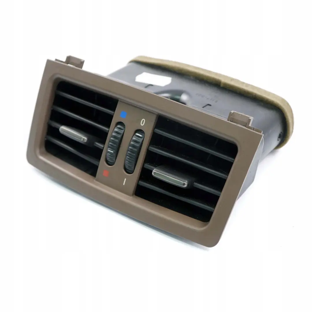 Frischluftgrill Fondraum Braun 6932023 für BMW 5 er E60 E61 mit Teilenummer 6957977 BMW 5 er E60 E61 Frischluftgrill Fondraum Braun 6932023 - SKU 6957977 - Teilenummer 6957977