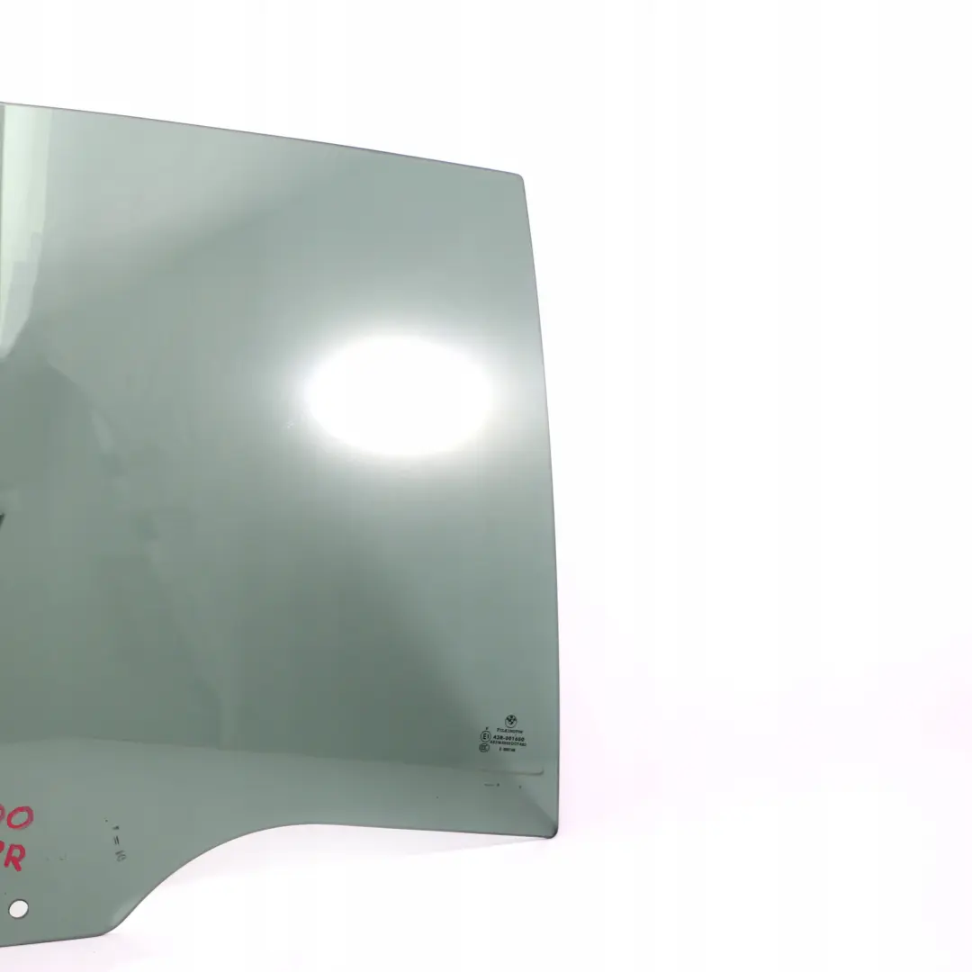 Puerta Trasera Derecha Ventana Cristal Negro AS3 para BMW E66 con número de pieza 7043600 BMW E66 Puerta Trasera Derecha Ventana Cristal Negro AS3 - SKU 7043600 - Número de pieza 7043600