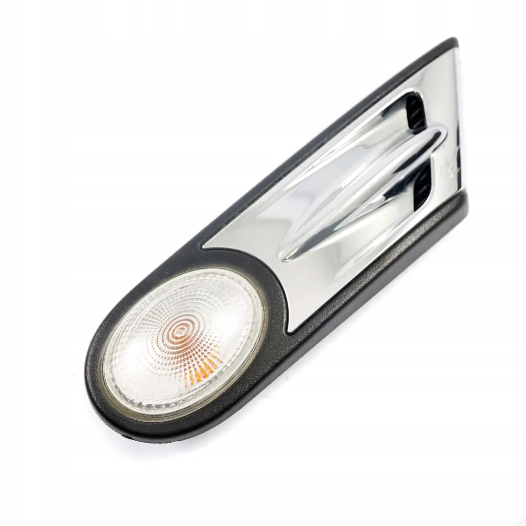 Intermitente Adicional Izquierdo Cromado para MINI R55 R56 R57 LCI con número de pieza 7188613 MINI R55 R56 R57 LCI Intermitente Adicional Izquierdo Cromado - SKU 7188613-1 - Número de pieza 7188613
