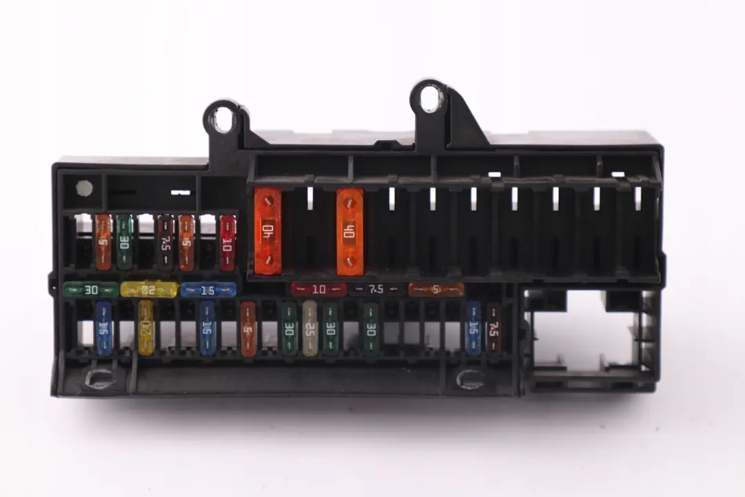 Fuse Board Power Distribution Box to BMW 7 Series E65 E66 with Part number 6900582 BMW 7 Series E65 E66 Fuse Board Power Distribution Box - SKU 6900582 - Part number 6900582