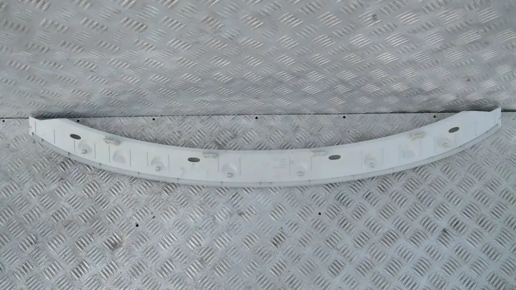 BMW E90 E90N Parrilla Trasera Rejilla Ventilación Panel Embellecedor BEIGE - SKU 7139341 - Número de pieza 51467139341
