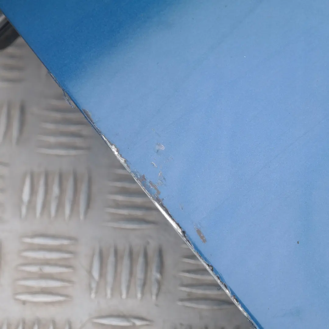 Cote Conducteur Porte Avant a Gauche Bleu de Sydney Bleu pour BMW E87 LCI à propos du numéro de pièce 7191011 BMW E87 LCI Cote Conducteur Porte Avant a Gauche Bleu de Sydney Bleu - SKU 7191011-SYD5 - Numéro de pièce 7191011