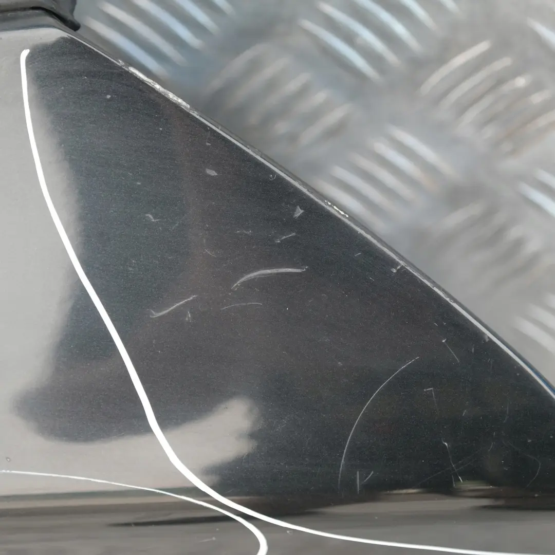 Puerta Delantera Derecha Zafiro Negro Metalizado - 475 para BMW 17 E87 E87N con número de pieza 7191012 BMW 17 E87 E87N Puerta Delantera Derecha Zafiro Negro Metalizado - 475 - SKU 7191012-BS17 - Número de pieza 7191012