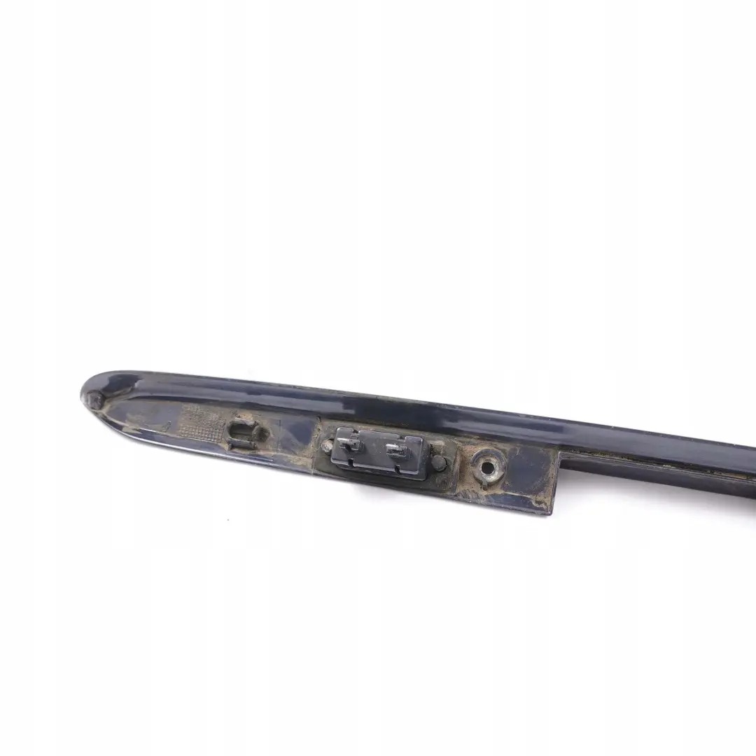 Manija Cubierta De La lampara Trunk Tailgate Tanzanite Azul para Mercedes W210 S210 con número de pieza A2107400040 Mercedes W210 S210 Manija Cubierta De La lampara Trunk Tailgate Tanzanite Azul - SKU A2107400040-TB - Número de pieza A2107400040