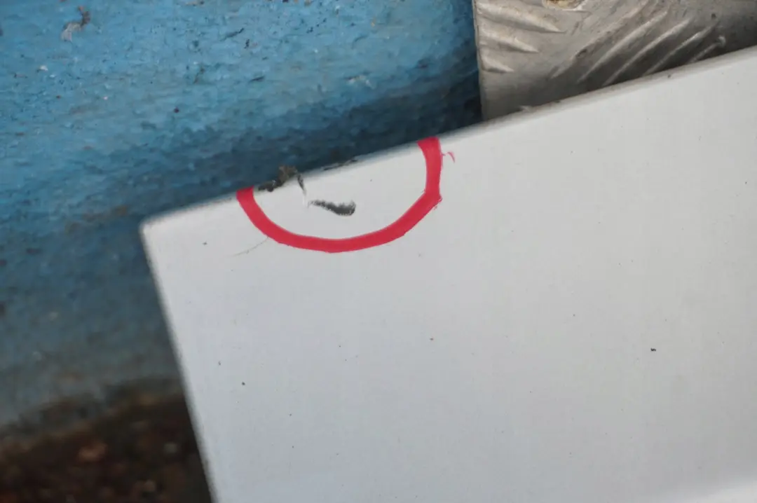 Sill Strip Side Skirt Left N/S Titansilber Silver Silber to BMW 3 Series 8 E90 E91 with Part number 32951 BMW 3 Series 8 E90 E91 Sill Strip Side Skirt Left N/S Titansilber Silver Silber - SKU 0032951-TS8 - Part number 32951