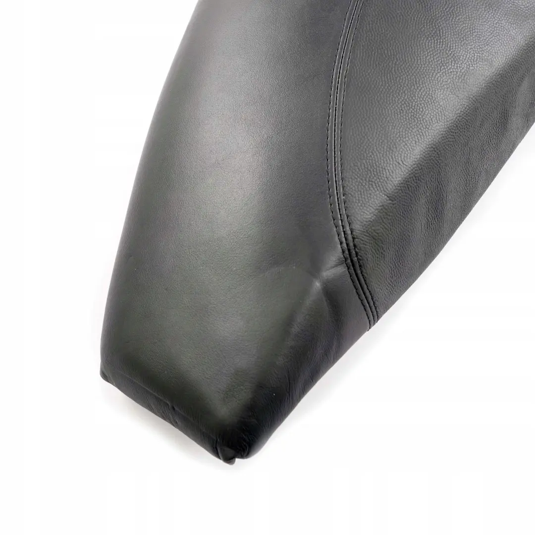 Asiento Trasero Lado Izquierdo Remate Esquina Lateral Elektra para BMW E87N LCI con número de pieza 7118681 BMW E87N LCI Asiento Trasero Lado Izquierdo Remate Esquina Lateral Elektra - SKU 7118681 - Número de pieza 7118681